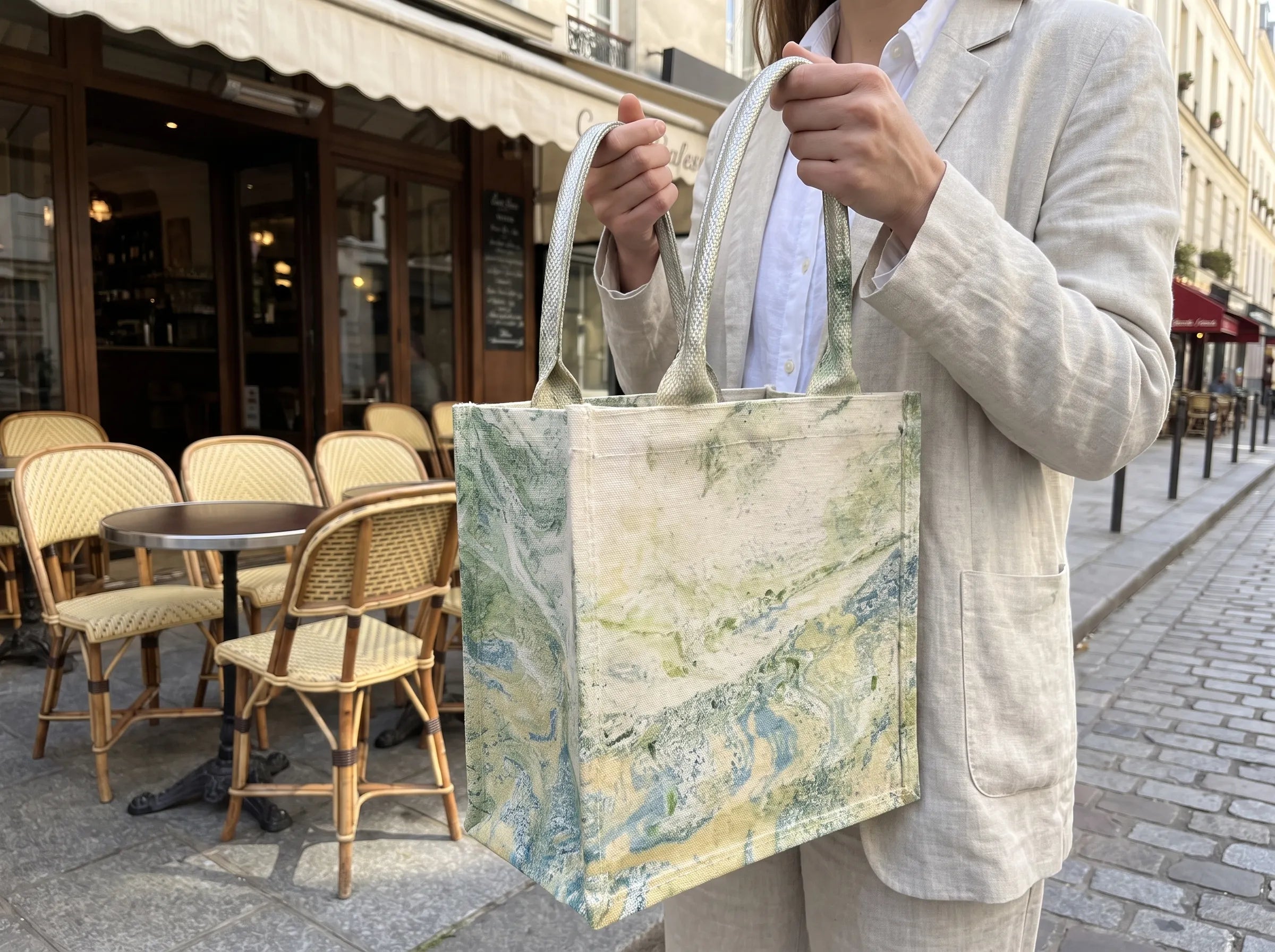 Traditional Chinese Lacquer Art Tote Bag — Moss & Mist