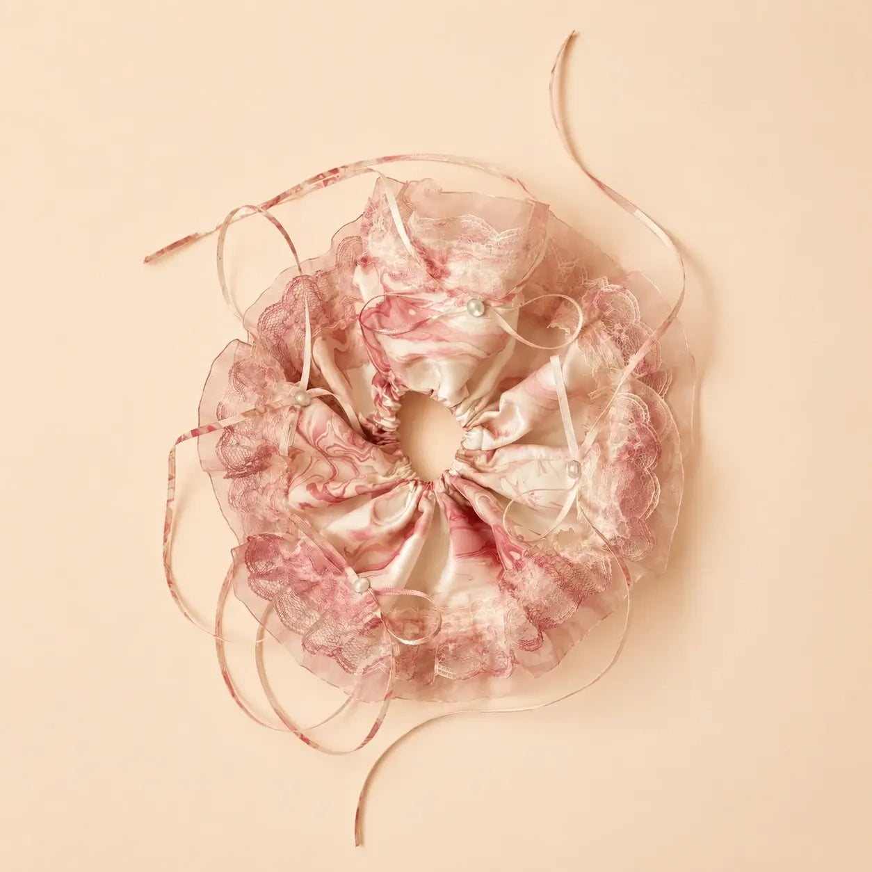 Marble lacquer silk scrunchie - Coral Bronze