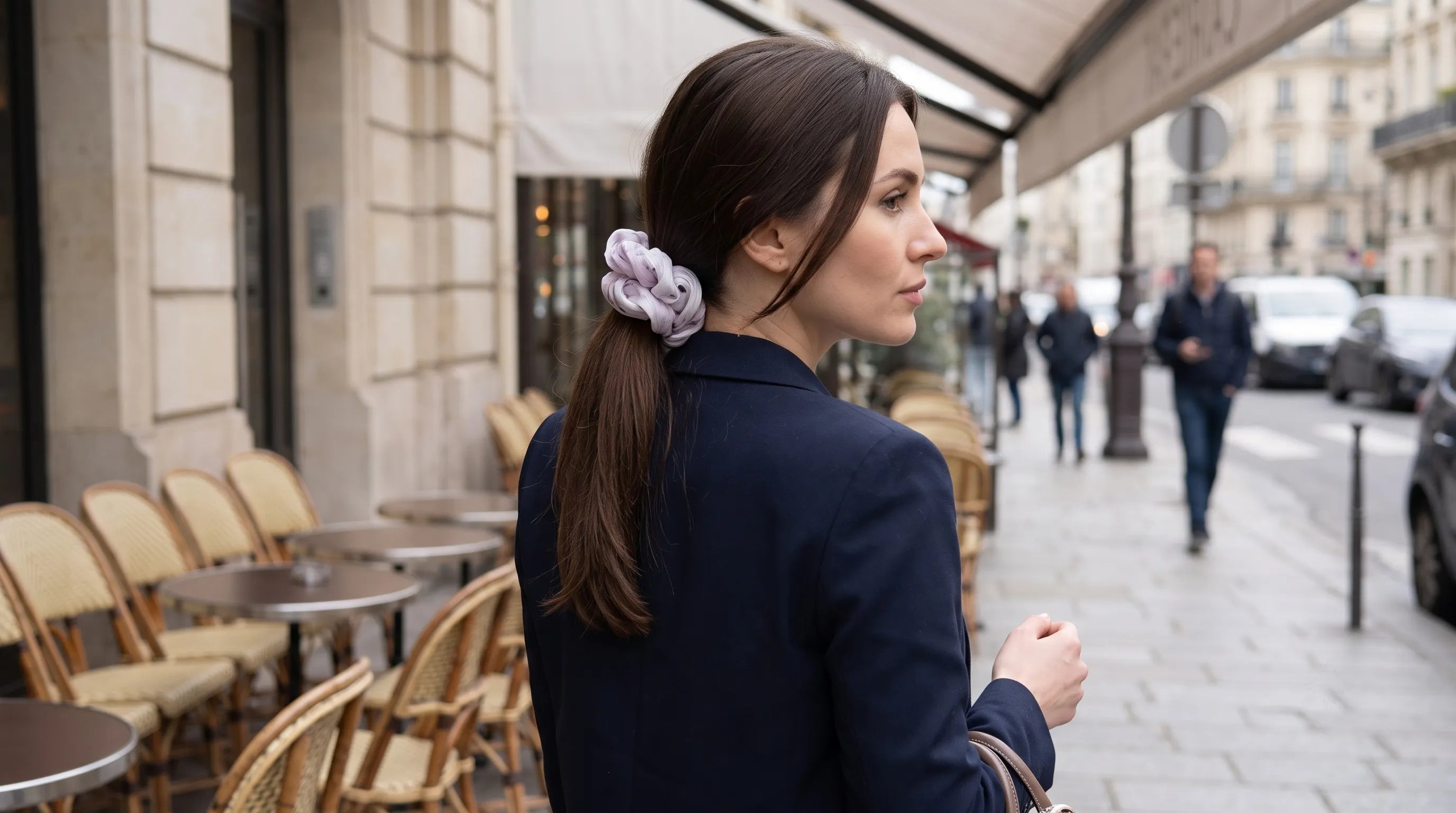 Traditional Chinese Lacquer Art Silk Scrunchie — Pearl & Rose Gold