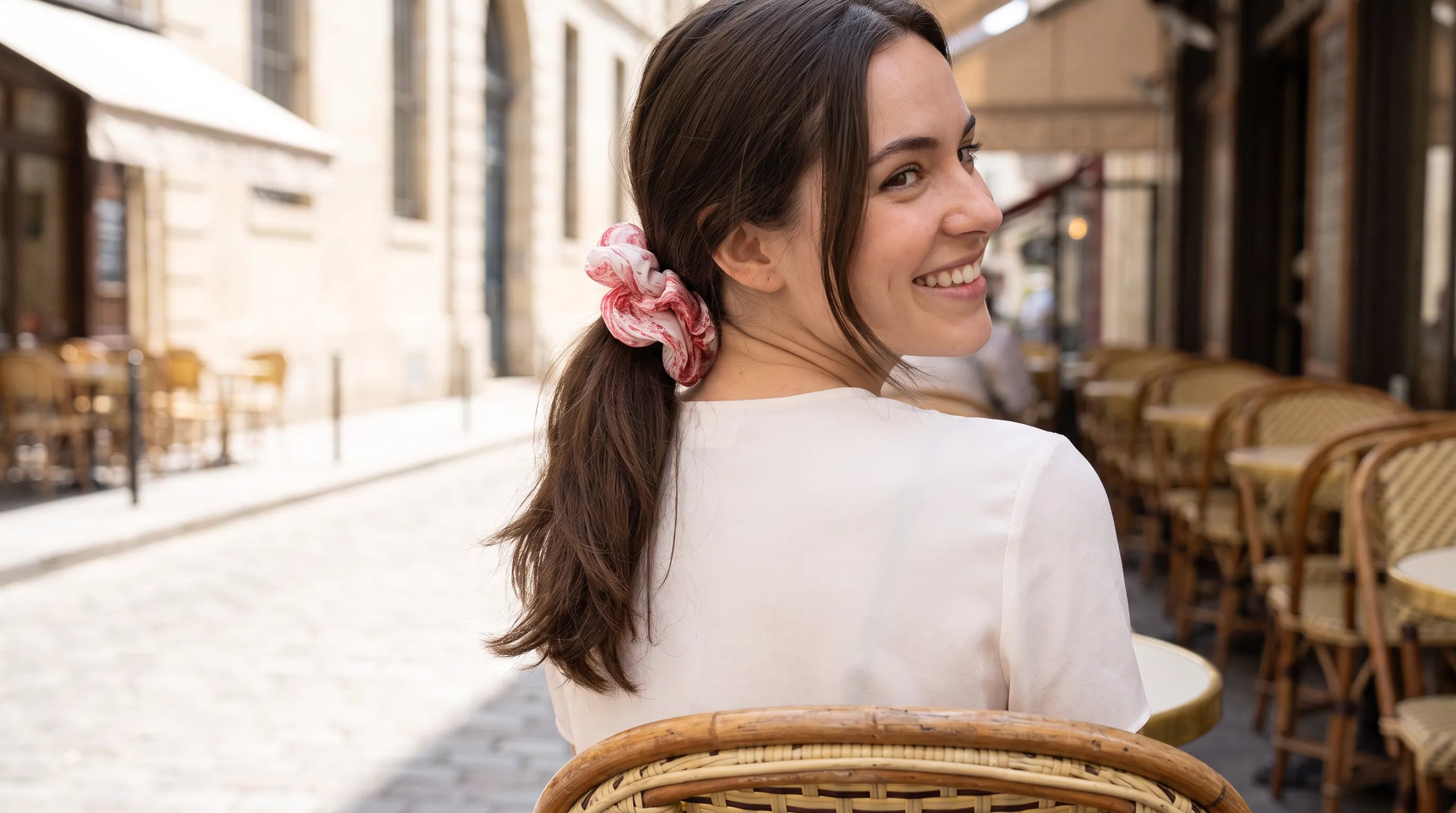 Traditional Chinese Lacquer Art Silk Scrunchie — Crimson Marble