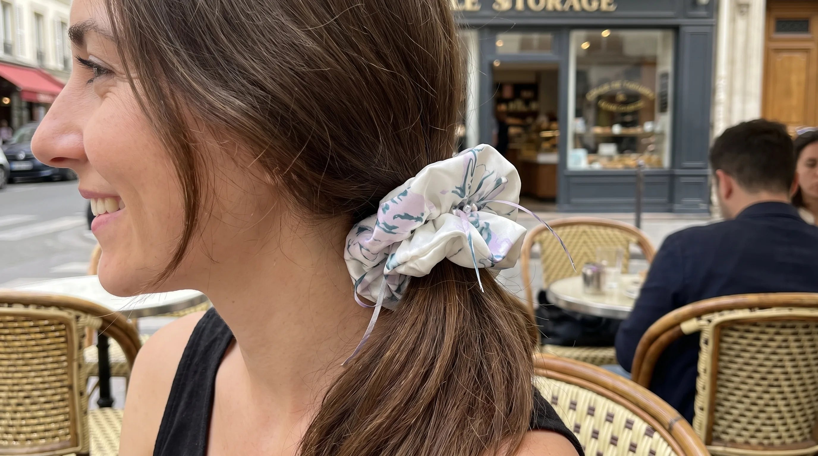 Traditional Chinese Lacquer Art Pearl Scrunchie — Ribbon & Mist