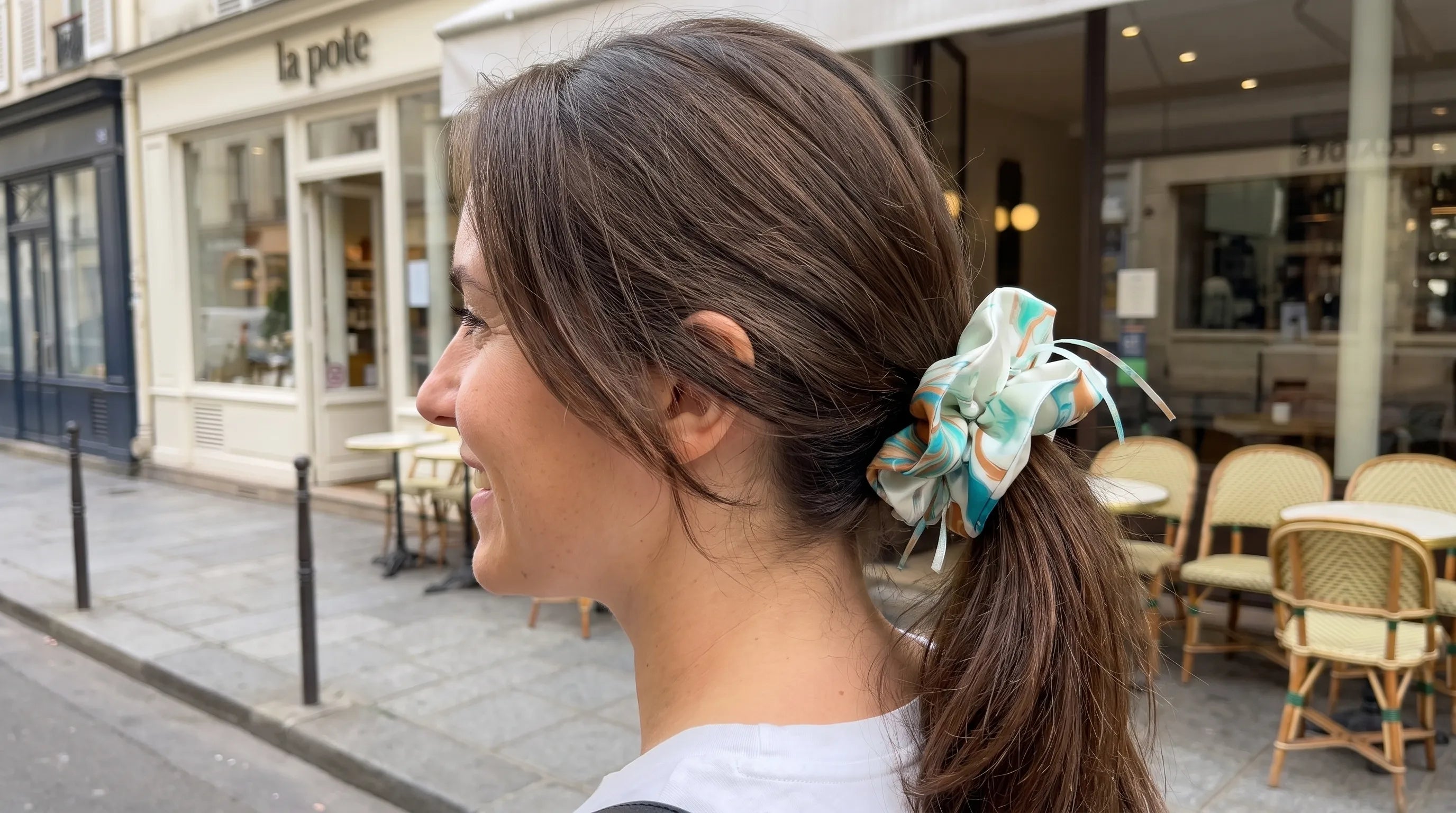 Traditional Chinese Lacquer Art Pearl Scrunchie — Ocean & Sand