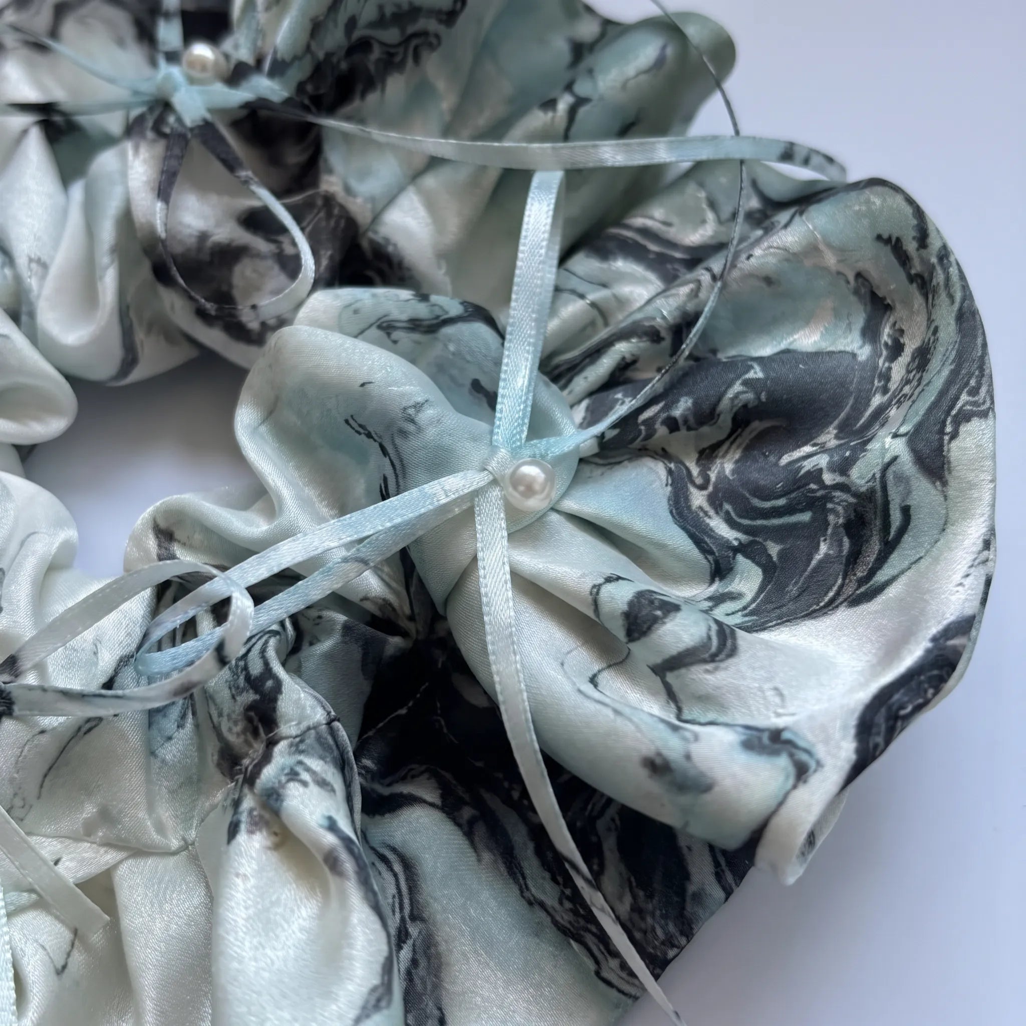 Traditional Chinese Lacquer Art Pearl Scrunchie — Ink & Snow