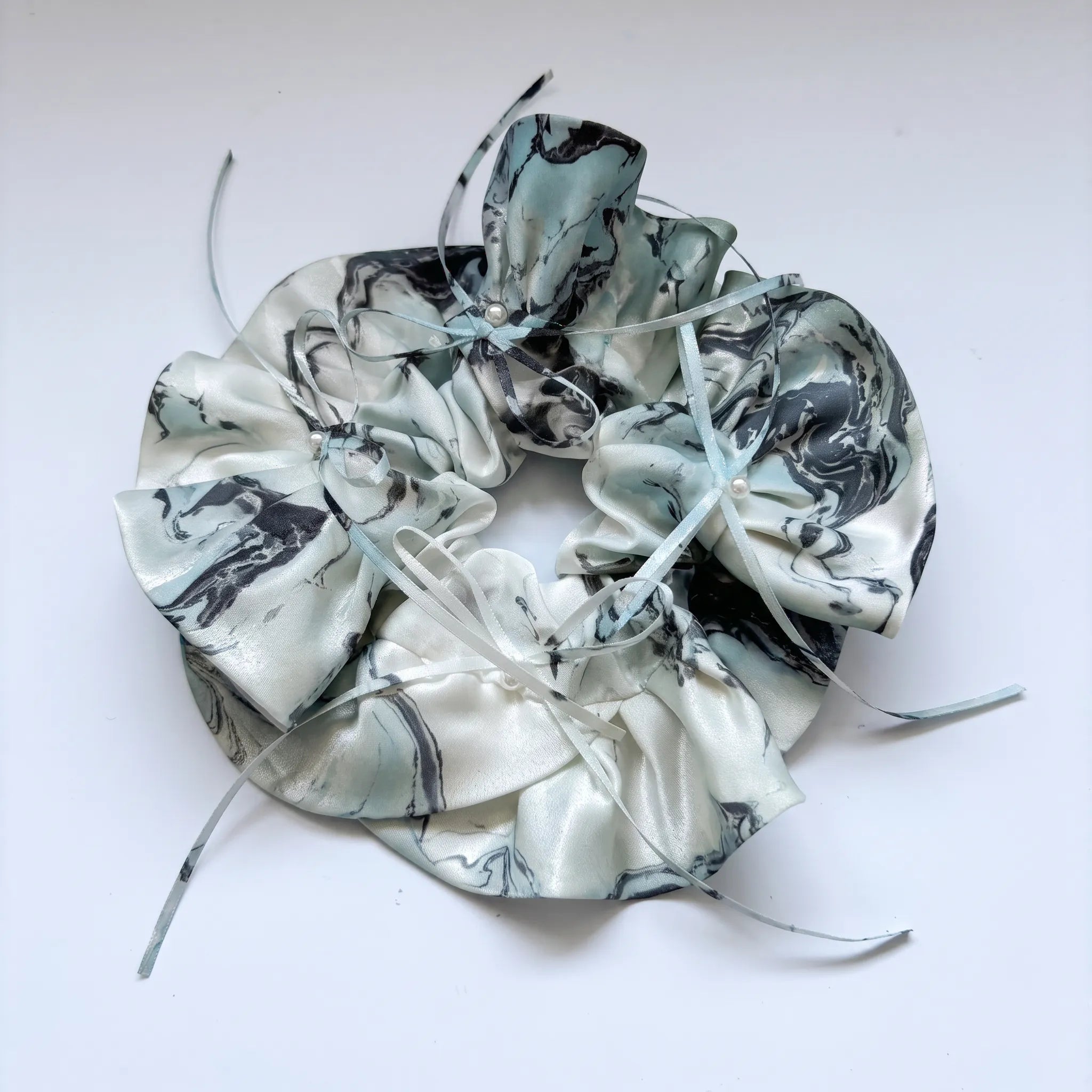 Traditional Chinese Lacquer Art Pearl Scrunchie — Ink & Snow