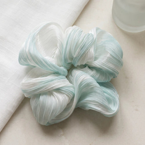 Traditional Chinese Lacquer Art Organza Scrunchie — Mint Mist