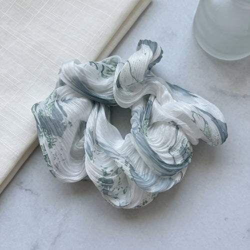 Traditional Chinese Lacquer Art Organza Scrunchie — Ink Wash