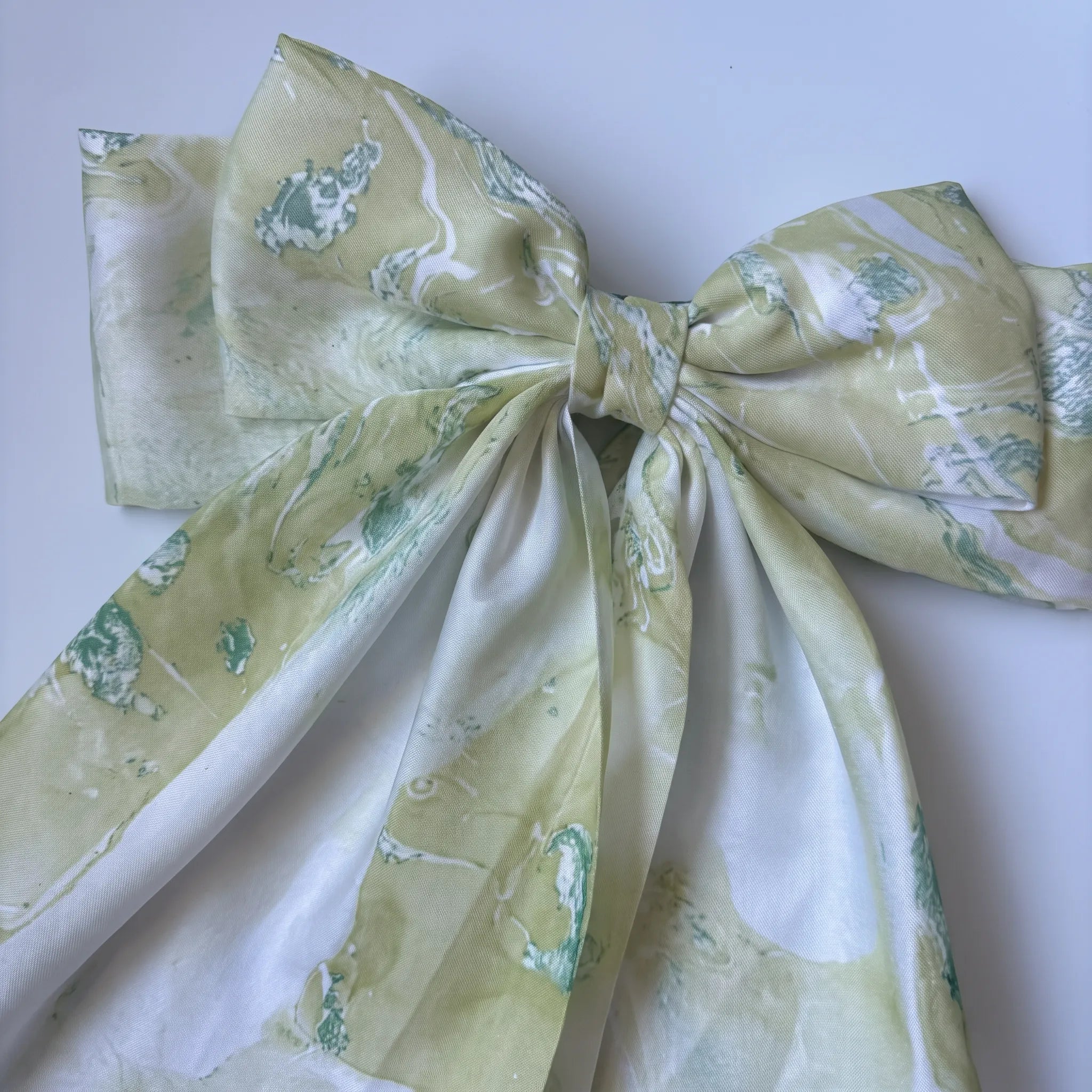 Traditional Chinese Lacquer Art Silk Bow Hair Ribbon — Celadon Mist
