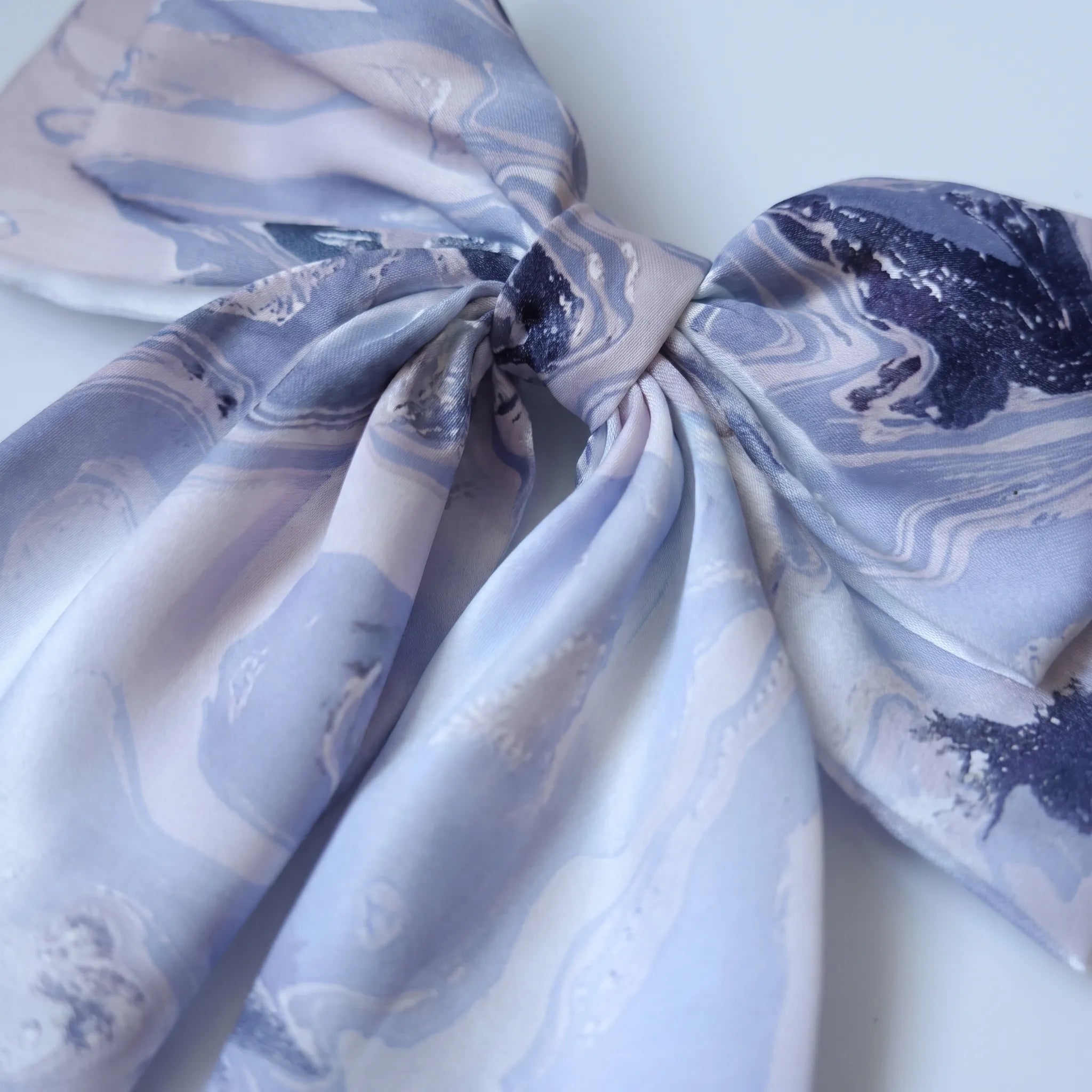 Traditional Chinese Lacquer Art Silk Bow Hair Ribbon — Dusk & Mauve